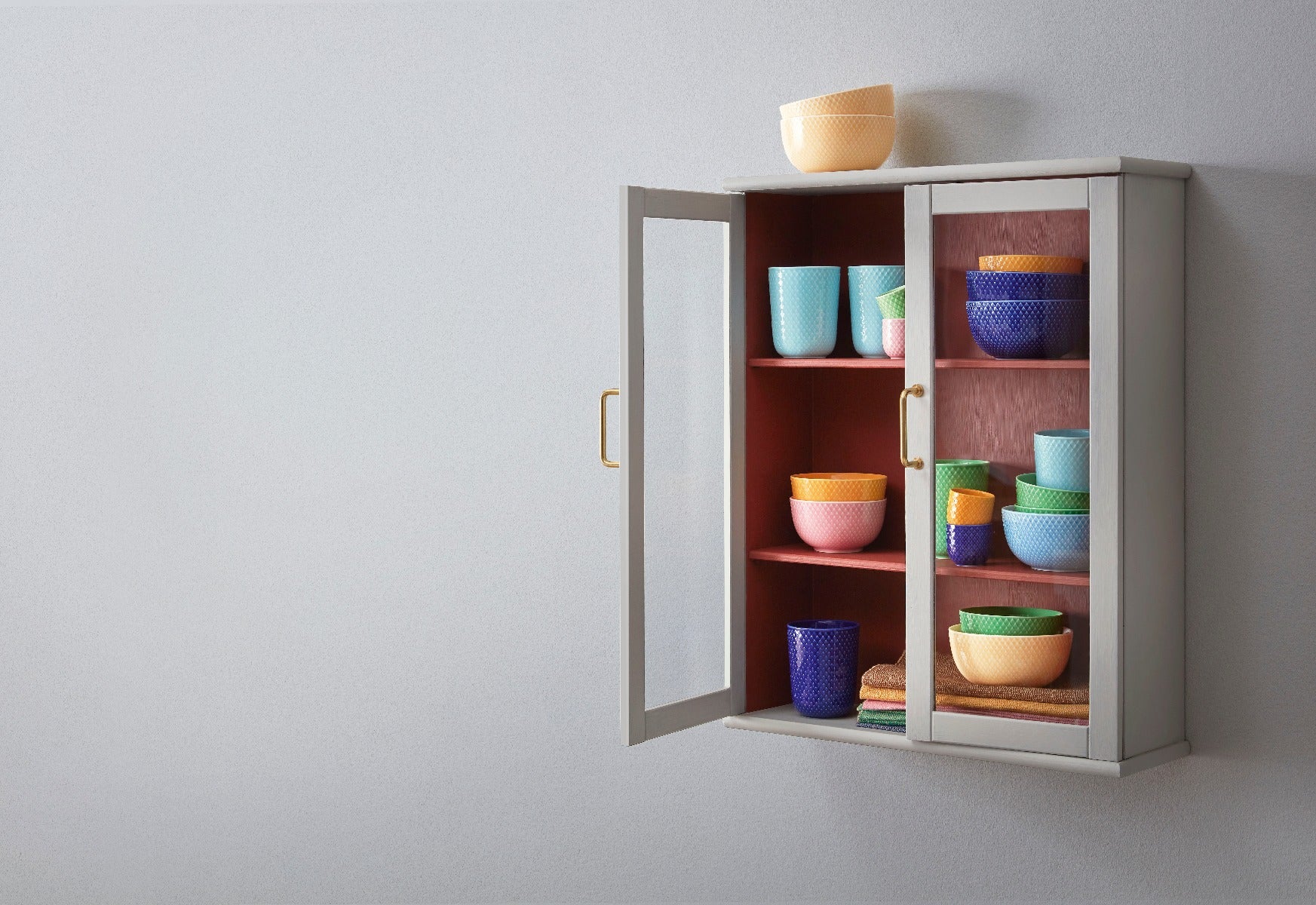 Lyngby Porcelæn Rhombe color krus, turkis - 10,5 cm. - Bahne